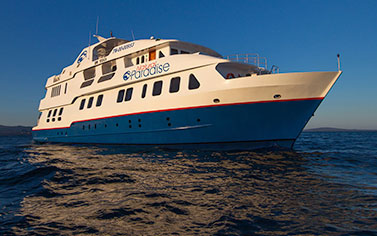 Natural Paradise Galapagos Special cruise ship